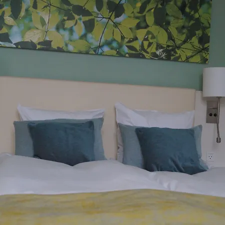 西克斯图斯希纳托会议酒店 4*