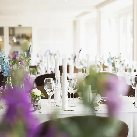 西克斯图斯希纳托会议酒店 4*