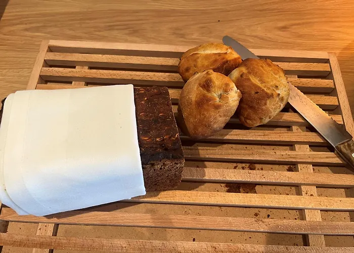 Hotel Sixtus Sinatur & Konference 4*