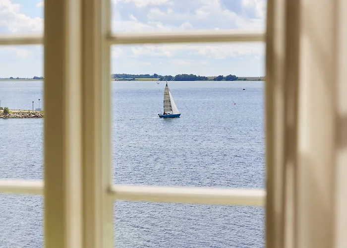 Hotel Sixtus Sinatur & Konference 4*