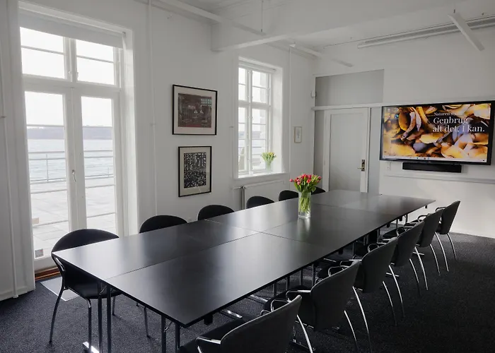 Hotel Sixtus Sinatur & Konference 4*